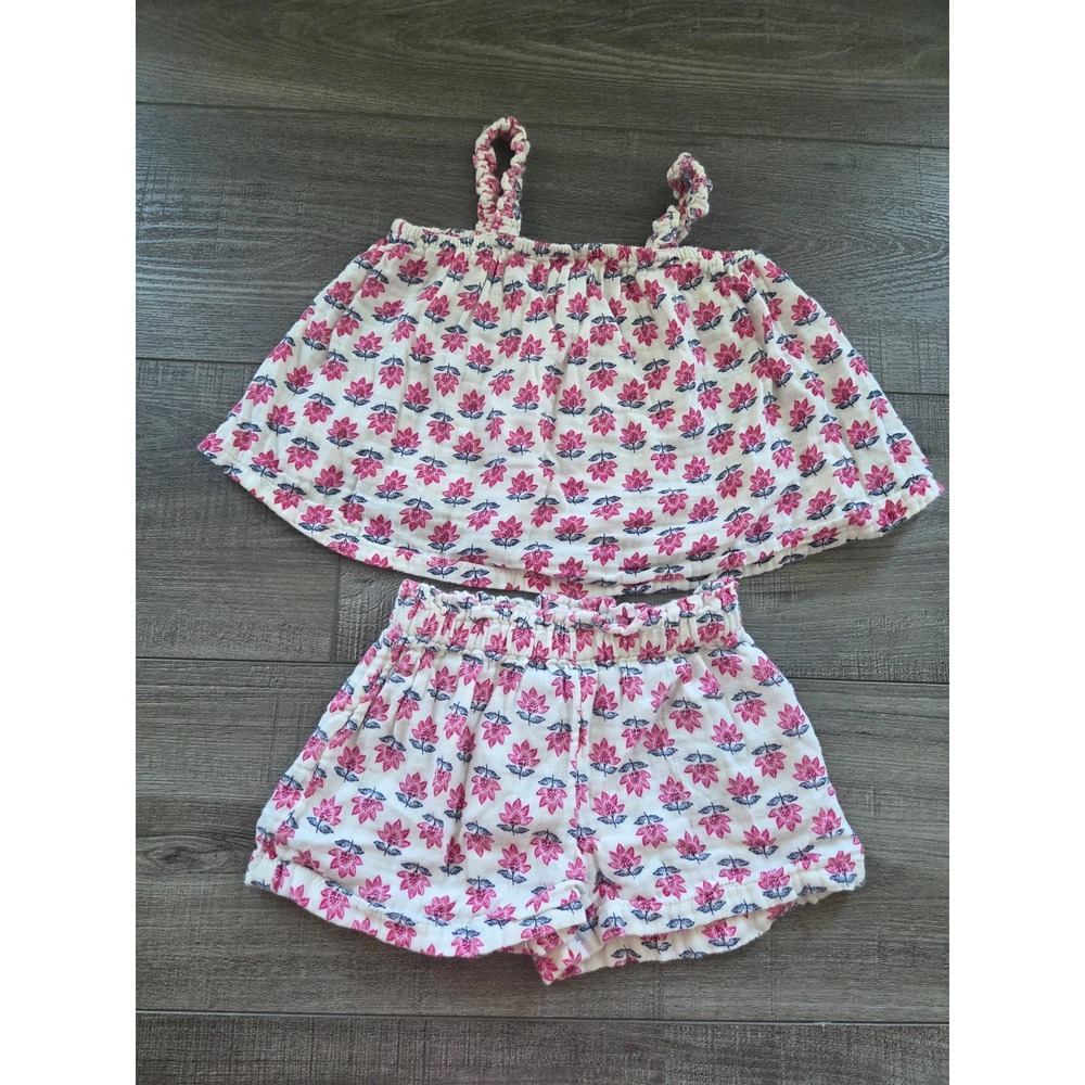 Old‎ navy baby girl outfit 12-18 mos